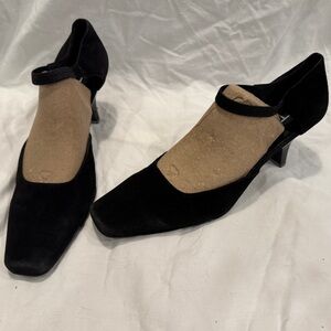Moda Spana black suede rectangle kitten heels.